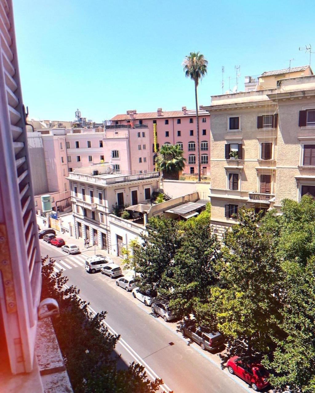 רומא Inn Urbe Colosseo מראה חיצוני תמונה